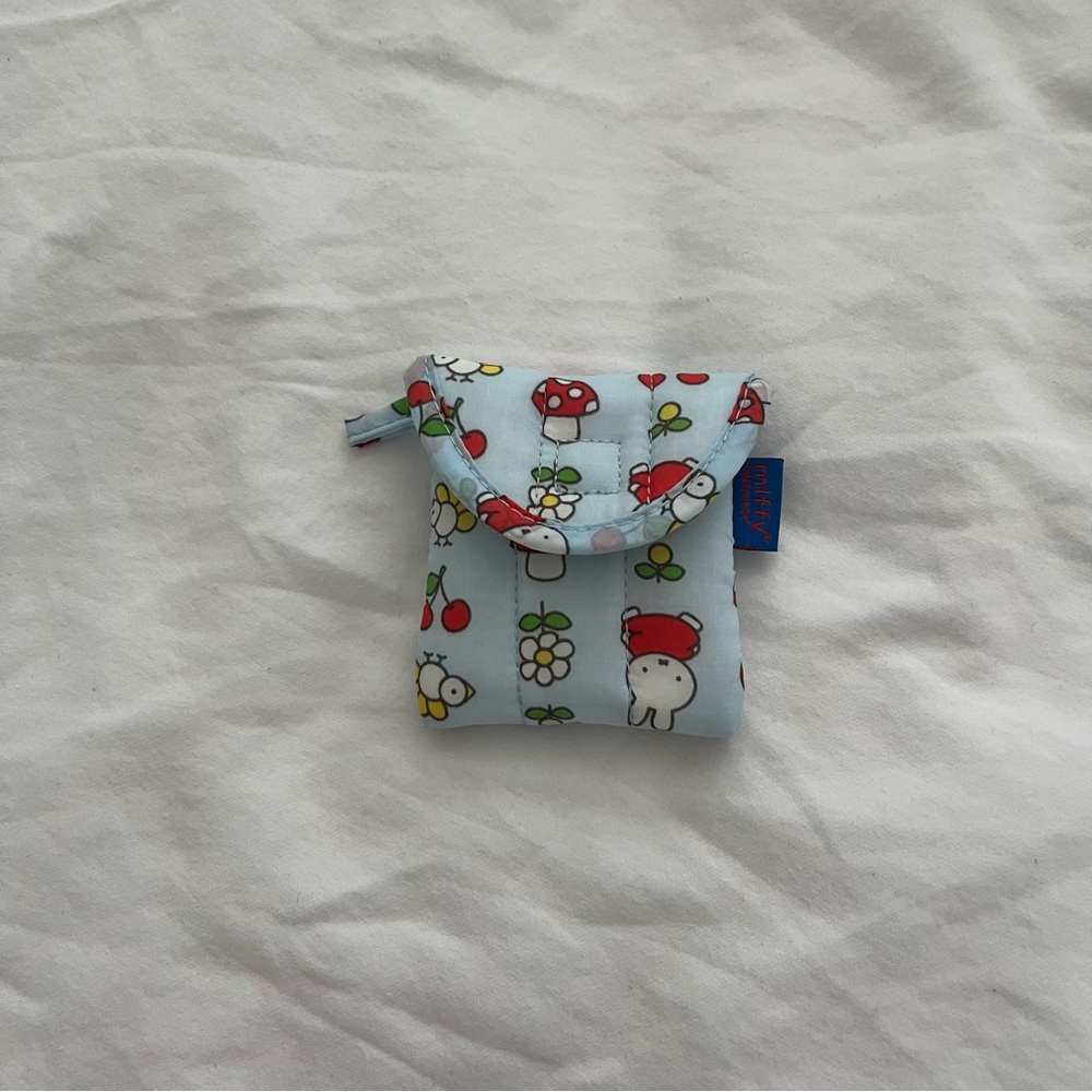 Baggu Miffy Earbuds Case